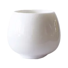 سرور و فنجان های آروما لیلی دریپ