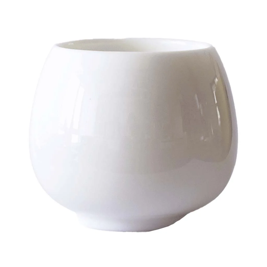 سرور و فنجان های آروما لیلی دریپ